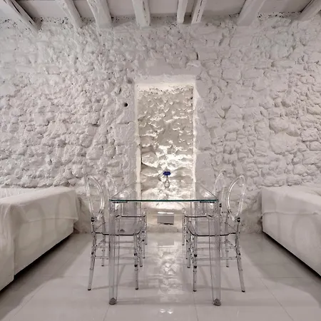 Fallen Angel Cave Appartement *